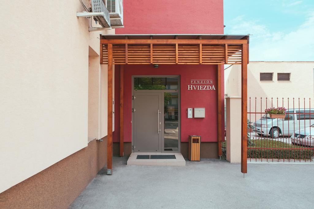 Penzion Hviezda Bratislava Exterior foto